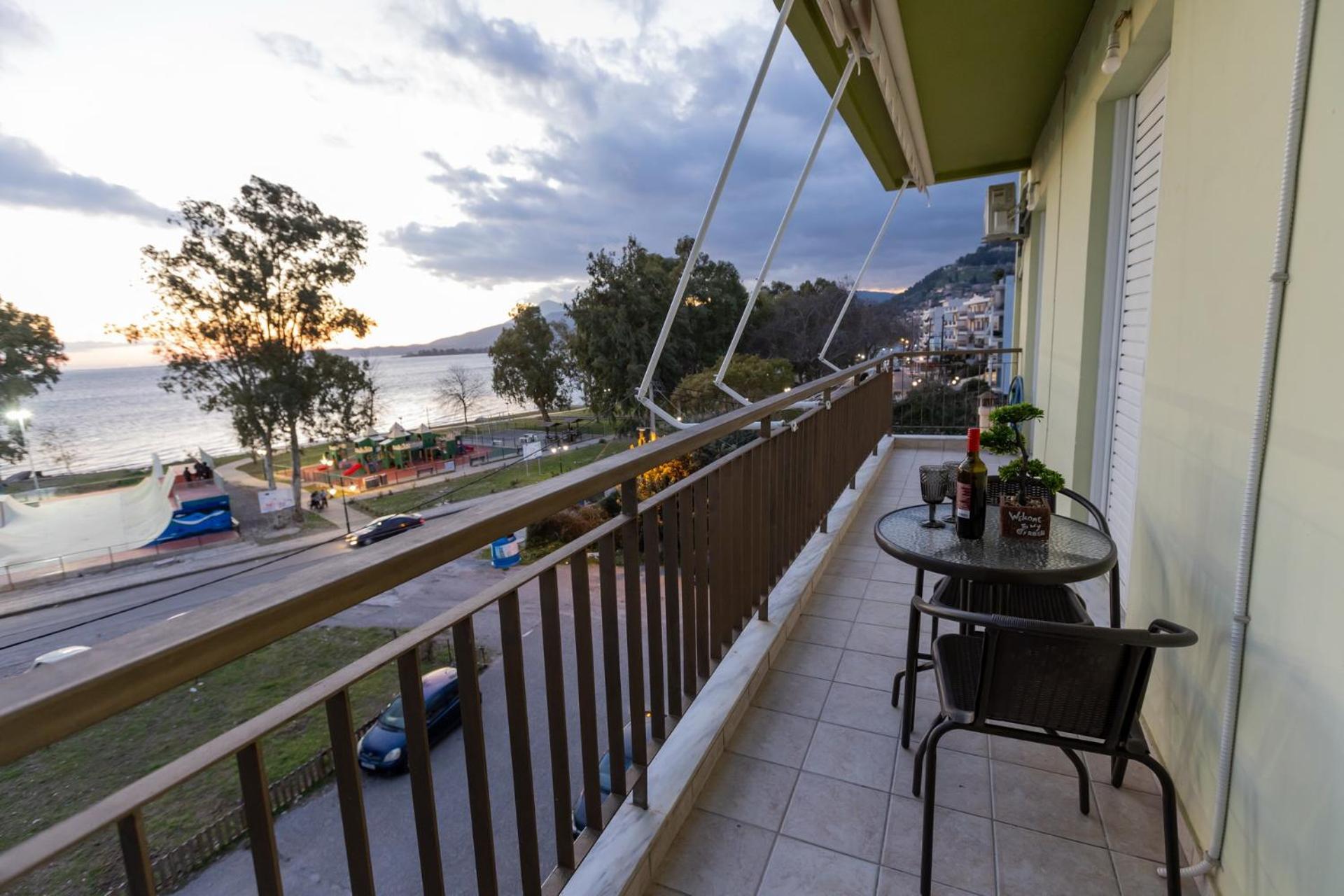 Vicky'S View House Apartment Nafpaktos Exterior photo